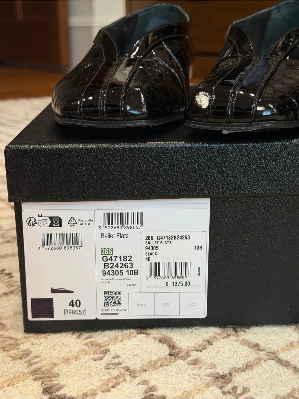 CHANEL Black Patent Croc-Embossed Square-Toe Loafers SZ 40